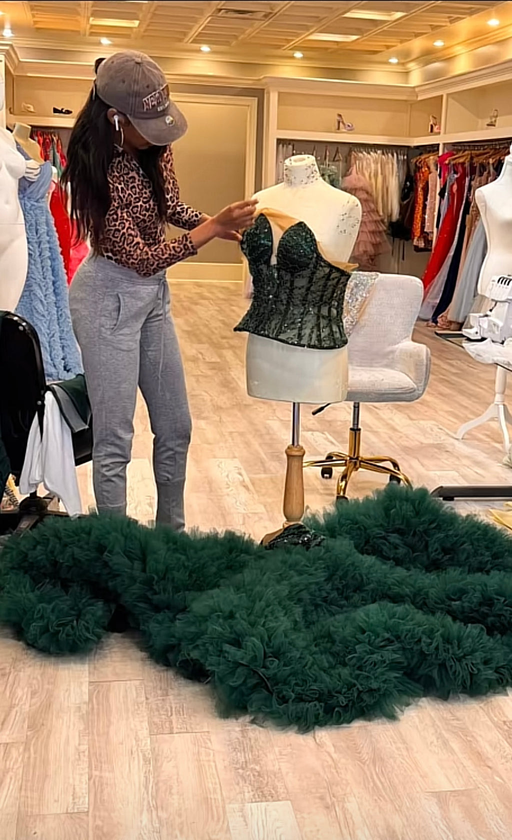 Prom/Hoco Consultation w Designer